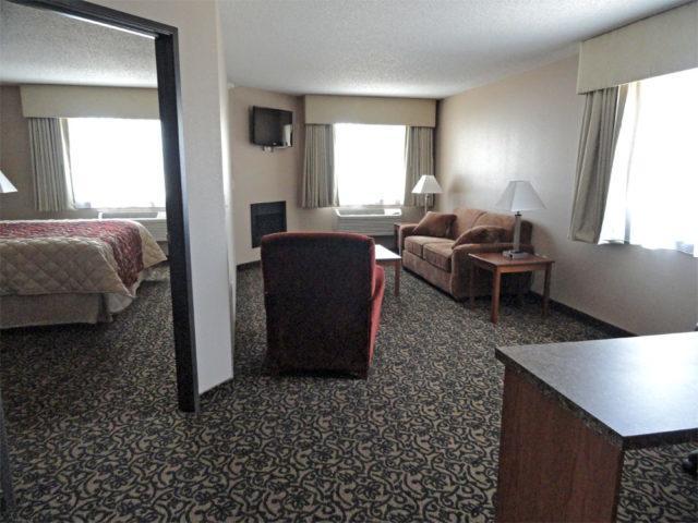 Canby Inn And Suites Exteriör bild
